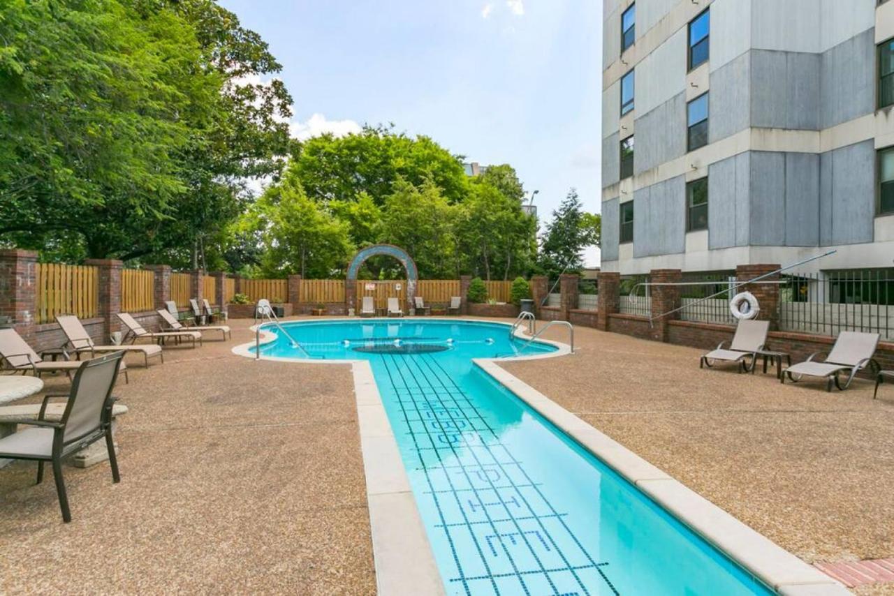 Music Row Retreat - 3 Beds, 1 Bedroom, Pool, Parking Nashville Ngoại thất bức ảnh